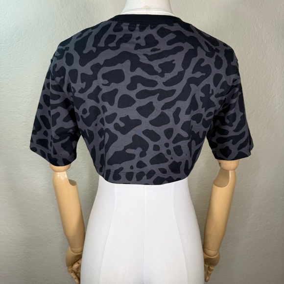 Nike Jordan Jumpman Graphic Cropped GFX Short Sleeve Tee T-Shirt Top Small EUC - Picture 5 of 16